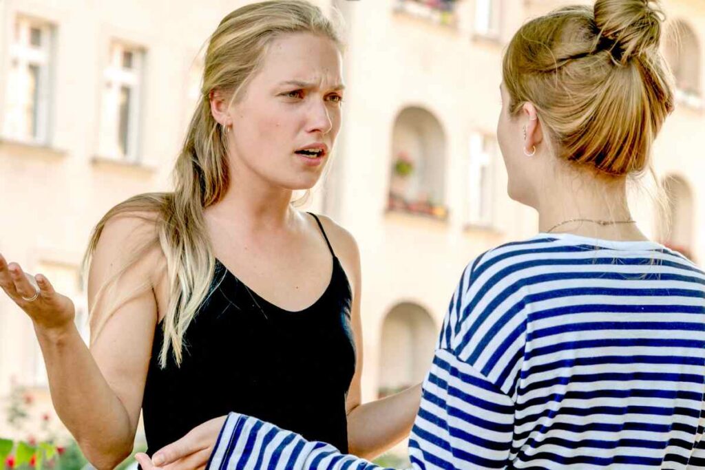 Due donne che parlano